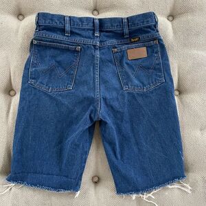Vintage Wrangler Cut Off Jean Shorts 32 x 10.5